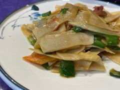 -民间瓦缸煨汤館(嵩山路店)