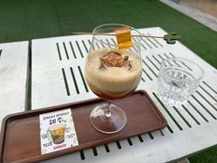 -UNI UNI(环亚凯瑟琳店)