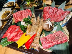 -炼火烤肉店