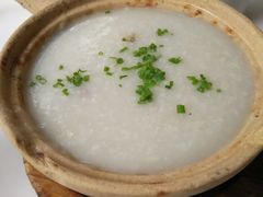 -新大咀港式茶餐厅(宝山万达店)