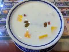 -广信牛奶甜品世家(台东店)