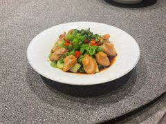 鸡枞菌拌辣木苗-醉东Oriental House(静安嘉里中心店)