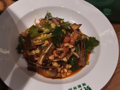 -费大厨辣椒炒肉(万家丽一店)