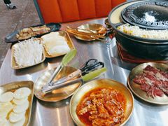 -胡悦里韩式烤肉(芝罘万达广场店)