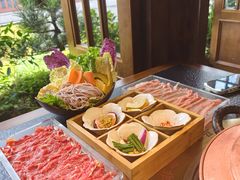 -菌自由丨野生菌火锅特色庭院餐厅(丽江古城店)