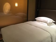 -中山利和希尔顿酒店
