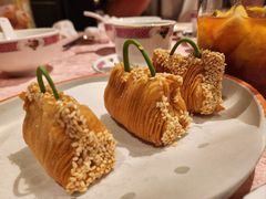 榴莲酥-囍凤楼·粤菜·点心·火锅(温特莱店)