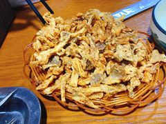 炸蘑菇-怡妮新疆风味餐厅(东江湾路店)