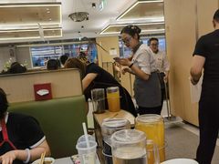 -海底捞火锅(振华广场生日主题店)