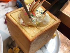 面包诱惑-苹果树下艺术餐厅(通州店)