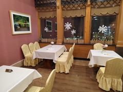 -伏尔加庄园米尼阿久尔餐厅