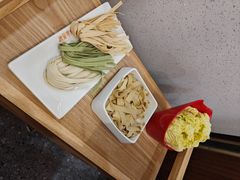 -浪里寻·臻牛养生牛肉火锅(方圆荟店)