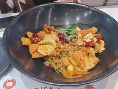 -醉人椒麻辣香锅(王府井喜悦店)