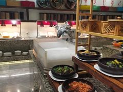 -梅园国际大酒店·自助餐厅(光明港店)