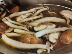 鸳鸯锅-懂食汇自助火锅
