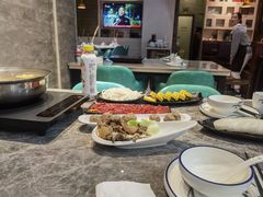 -匠心牛公馆·潮汕牛肉海鲜火锅(索菲特店)