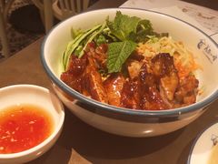 -美奈小馆·越南料理(中航城君尚购物中心店)