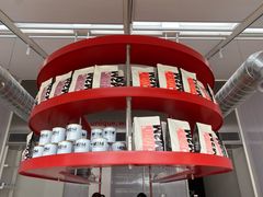 -UNI UNI(环亚凯瑟琳店)