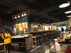 大堂-鸡遇虾煲干锅火锅(小寨金莎店)
