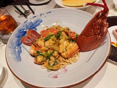 苏格兰蓝龙虾捞面-皇朝会.经典传统粤菜(外滩店)
