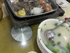 -鹏城人家海鲜酒家·23年老字号(较场尾店)