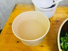 -两勺子一碗口水鸡拌面