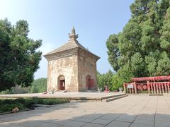 -四门塔风景区