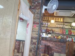 门面-陆记牛庄·碳锅龙虾烧烤(爱上花园店)