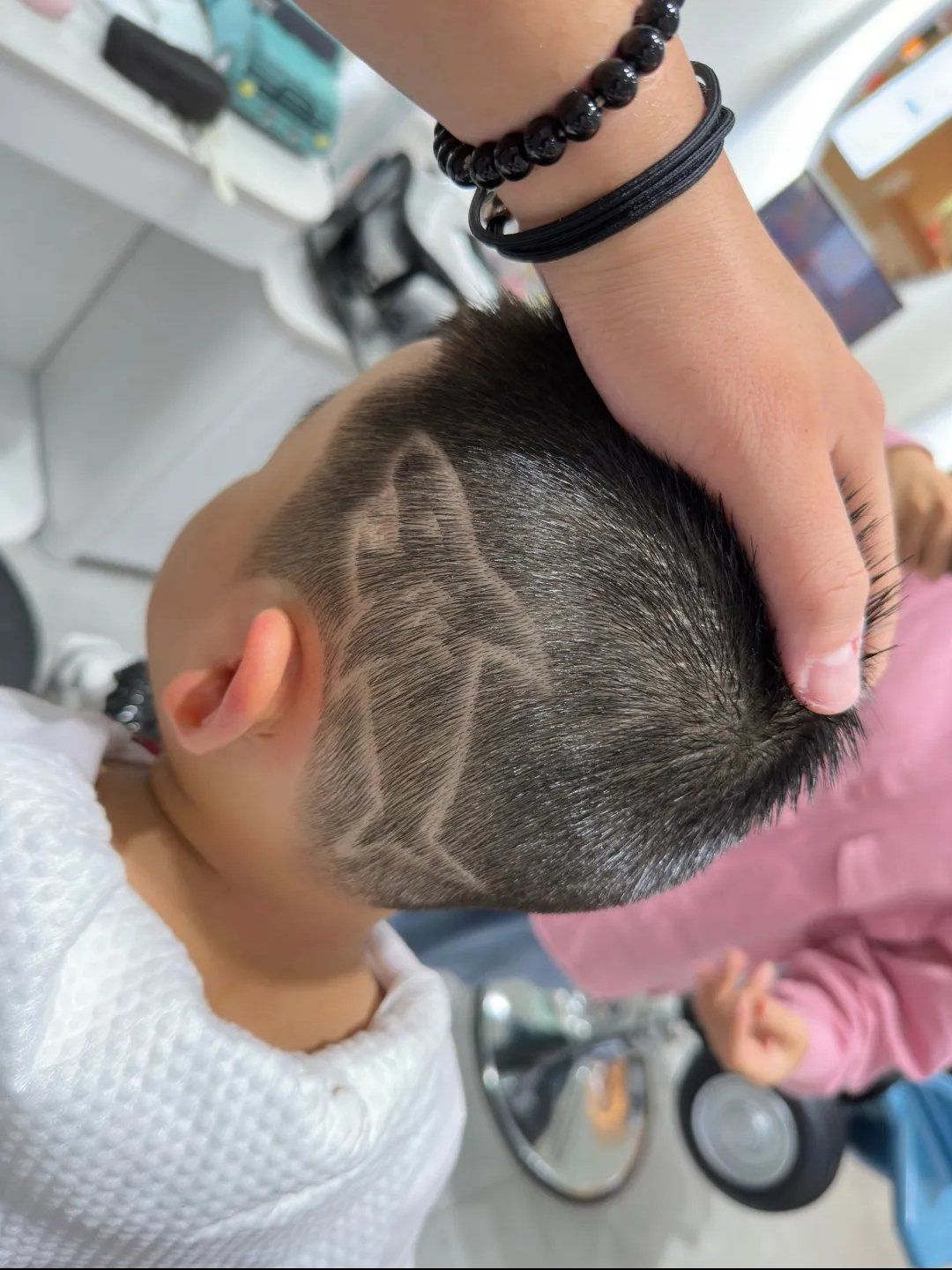 发型师技术真的是绝绝子宝宝也很配合说