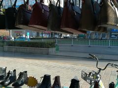 -靓足鞋店(大沽南路店)