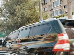 -胡记饭店(保工街店)