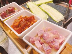 -呼吉牧蒙古烤肉·烧烤·小龙虾