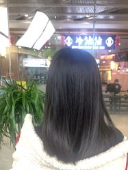 -川和潮人