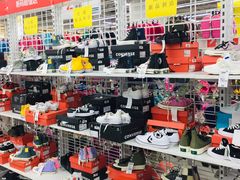 -BIGOFFS 超级折扣(仁恒伊势丹店)