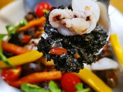 墨鱼汁蜗牛波奇饭-囧吉香生蚝牛排馆(湖北路店)