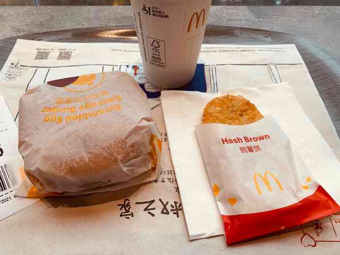 麦当劳(四平路店)-"最近三番几次去买麦当劳套餐,给的都是默认.