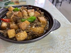 -天天向上素食餐厅(五台山店)