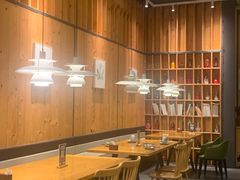 -老板很二(吉大店)