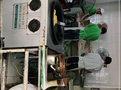 大堂-草桥清真牛肉锅贴扁食店