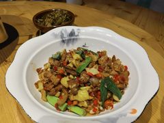 -寻钵记民菜馆·正宗常德钵子菜(滨湖路店)