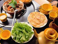 -银同牦牛肉火锅