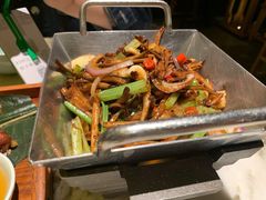 干锅香煸茶树菇-弄堂里(西溪龙湖天街店)