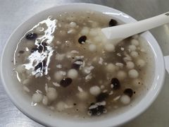 -芳婆糕团店(王府大街店)