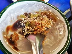 -马路边边串串香形象店(磐石路店)