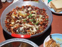 -川人百味·水煮活鱼(赛罕万达店)