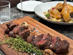 -LESCEDARS Brasserie Bistro香柏树