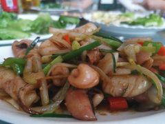 -覃记海鲜美食餐厅