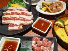 -山之屋炭火烧肉·生啤畅饮(大朗万科中央公园店)