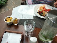 -白天鹅宾馆·流浮阁咖啡厅