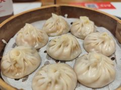 -馋三尺蟹粉小笼(人民广场店)